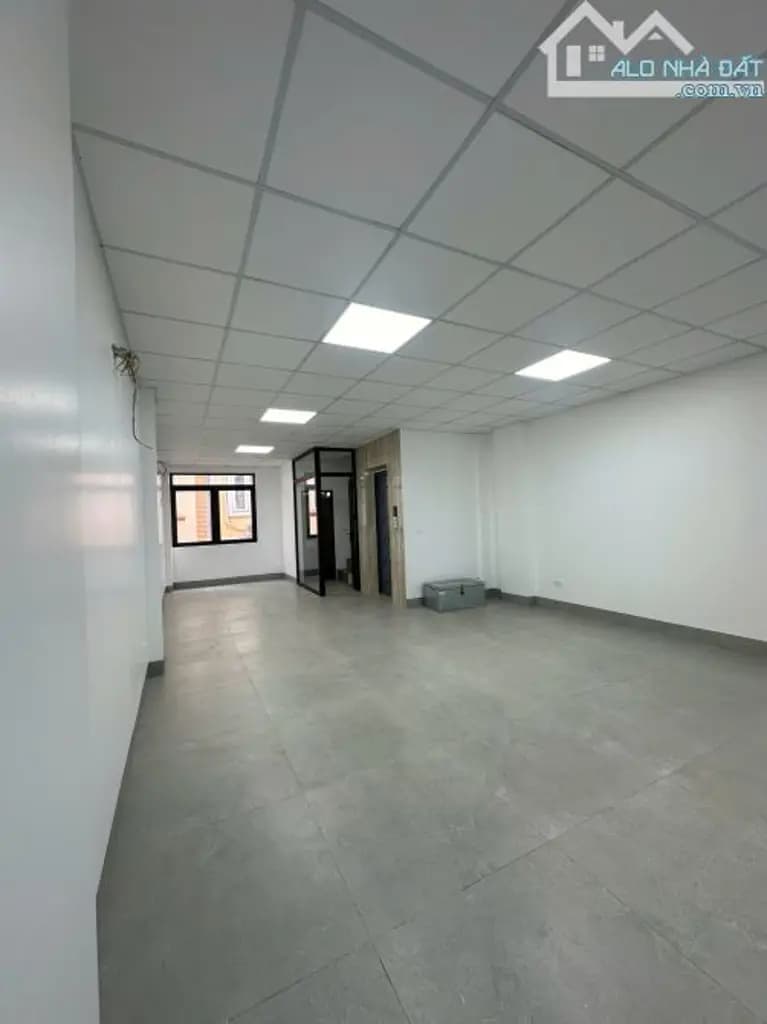 Main-Cho thuê văn phòng Thanh Liệt, gần ngay The Manor central park, 51 m2 mới, sàn thông-1