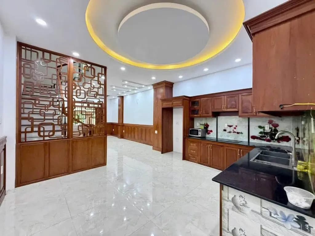 Nhà phố Hiệp Thành City Nguyễn Thị Búp, Q12, 5x18m, hầm 3 lầu