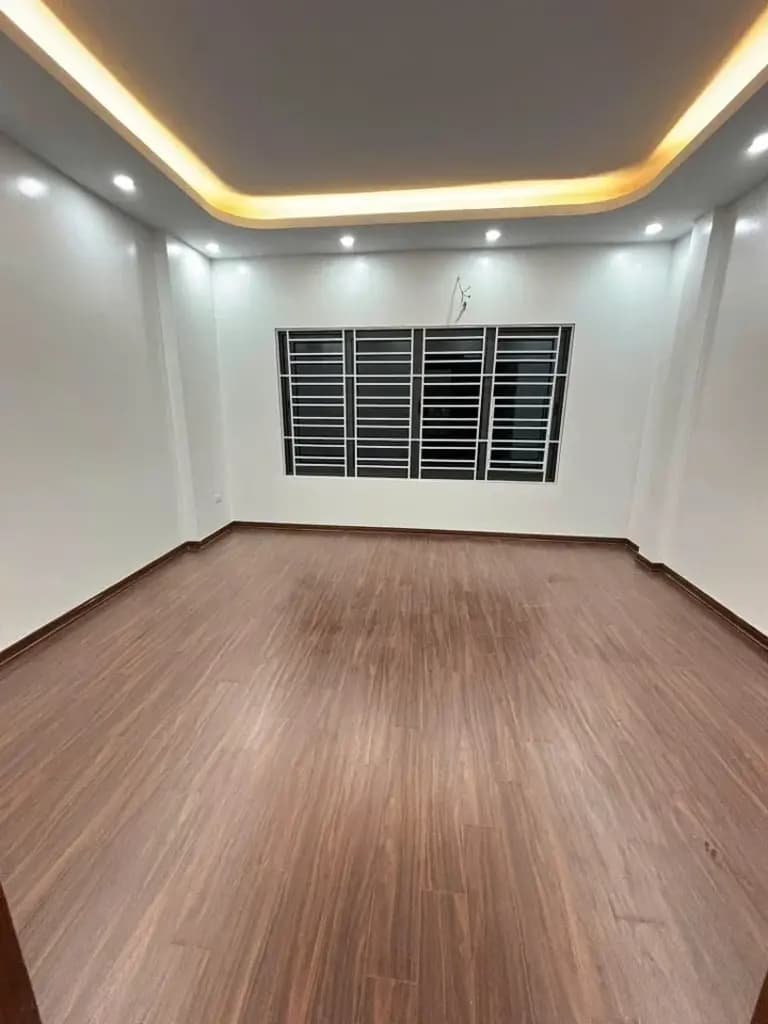 Main-Cho thuê nhà 6 tầng THANG MÁY ngõ 282 CỔ NHUẾ. 12 triệu/tháng. Ưu tiên: Hộ GĐ, Văn phòng, KD Onl.-2