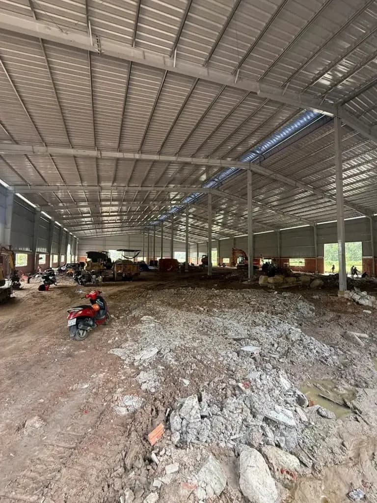 Main-Cho thuê xưởng 5000m2 Tân Uyên Bình Dương . PCCC tự động , đường cont , g.tờ đầy đủ-1