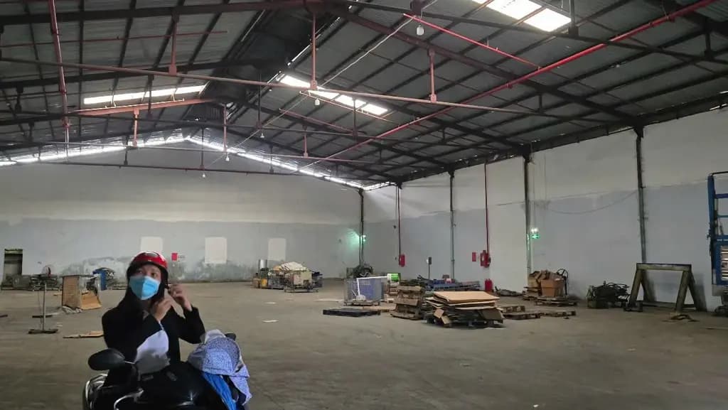 Main-Cho thuê 1000 m2 xưởng Thuận An , Gần KCN VSIP 1 , PCCC Tự động gia 85 tr / tháng-2