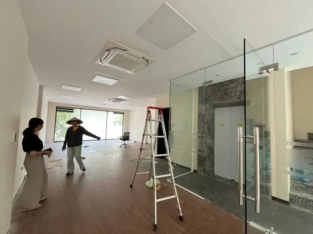 Main-Cho thuê sàn văn phòng HIm Lam Vạn Phúc, 90 m2/tầng, mặt đường Tố Hữu-0