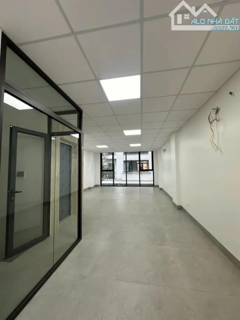 Main-Cho thuê văn phòng Thanh Liệt, gần ngay The Manor central park, 51 m2 mới, sàn thông-2