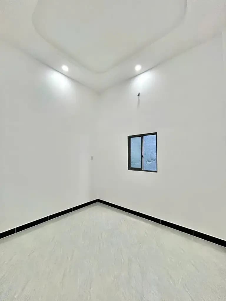 Main-NHÀ CẤP 4 GIÁ TỐT CHO ANH CHỊ TÀI CHÍNH 200 TRIỆU NHẬN NHÀ Ở NGAY-4