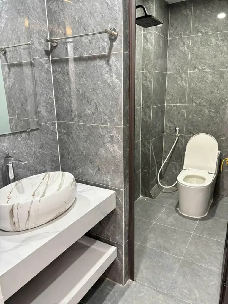 Main-Cho thuê nhà 6 tầng THANG MÁY ngõ 282 CỔ NHUẾ. 12 triệu/tháng. Ưu tiên: Hộ GĐ, Văn phòng, KD Onl.-5