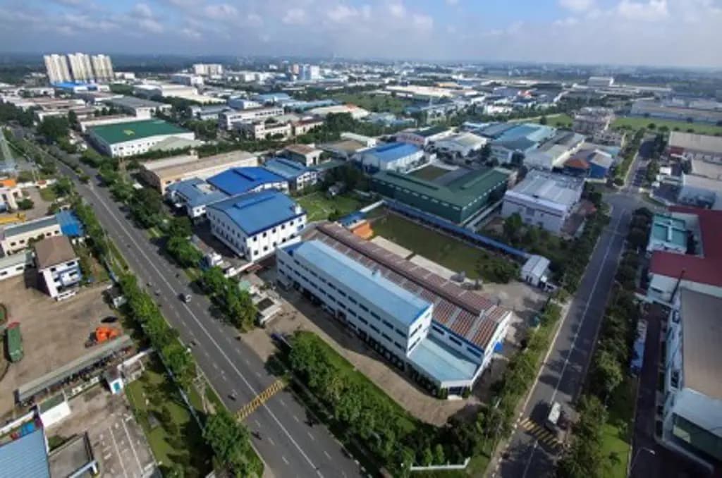 Main-KẸT TIỀN CẦN BÁN GẤP 1.000M² ĐẤT THỔ CƯ, THÔNG RA KCN. MT ĐƯỜNG NHỰA. GIÁ 490TR-2