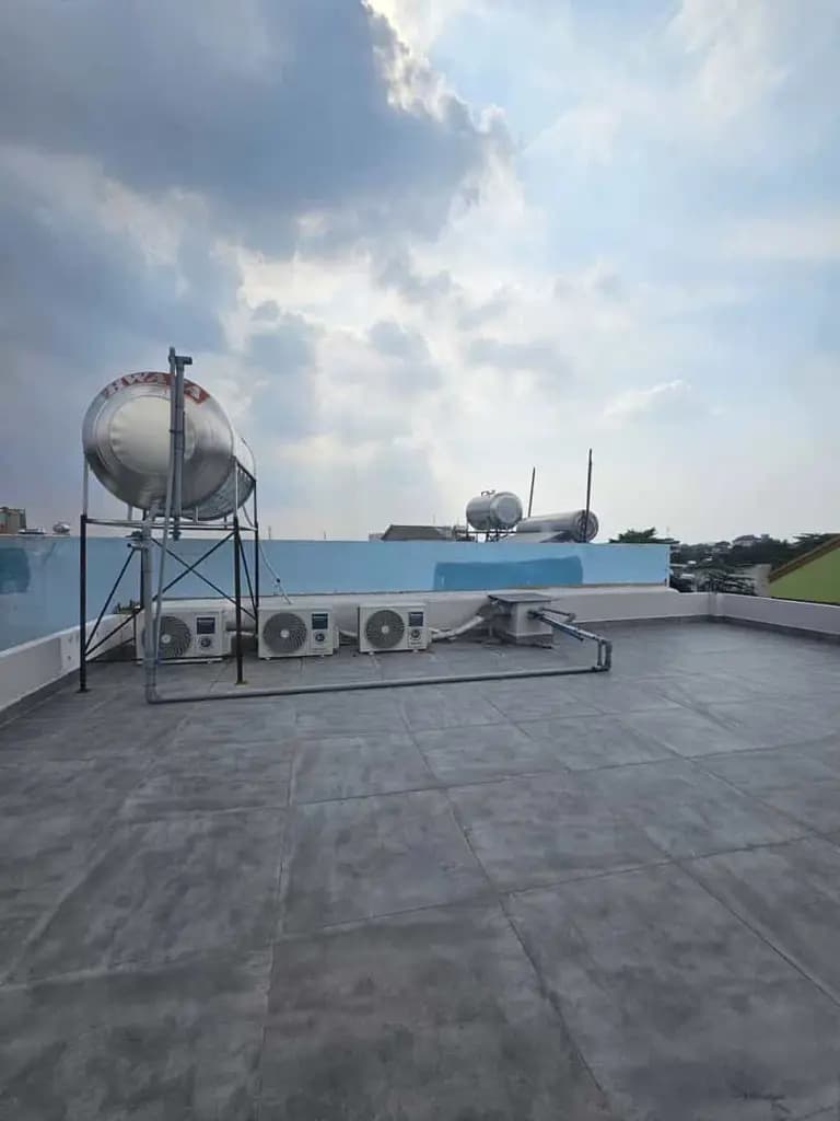 Main-THỦ ĐỨC – NHÀ ĐẸP 3 TẦNG, NGANG HIẾM 7M – FULL NỘI THẤT – CHỈ 7,7 TỶ!-0