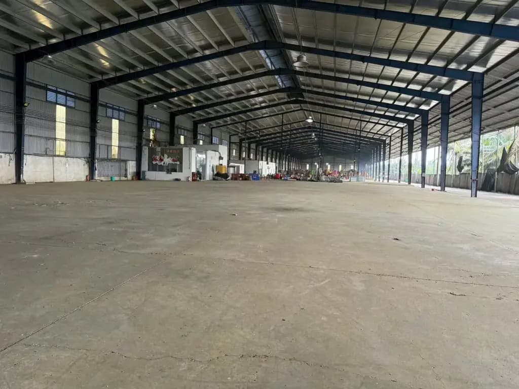 Cho thuê Kho, nhà xưởng 10803m2 giá 292 triệu tại Đường Quốc Lộ Hoặc bán 65 TỶ