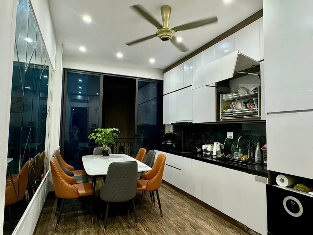 Main-Cho thuê nhà ngõ 5 HOÀNG SÂM, Cầu Giấy. 25 triệu/ tháng. Ưu tiên: Hộ Gia Đình, Văn Phòng, KD Onl.-1