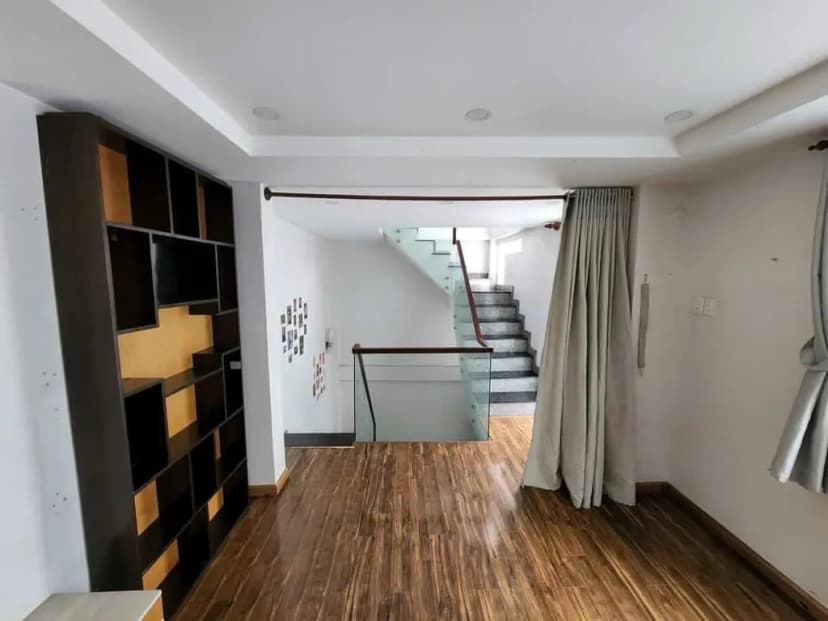 Cho thuê nhà nguyên căn Hòa Hưng, Quận 10 - 15 Triệu/ tháng