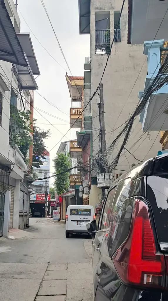 Cho thuê nhà PHÚC DIỄN, Nam từ Liêm. 14 triệu/tháng. Ưu tiên: Hộ Gia Đình, Văn phòng, KD Onl, Kho.