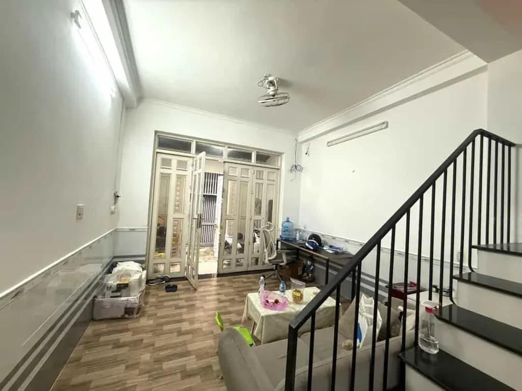 Main-HÀNG THƠM GÒ VẤP – NHÀ ĐẸP 4 TẦNG, 4PN – GẦN CHỢ TÂN SƠN – CHỈ 4,99 TỶ! QUANG TRUNG-1