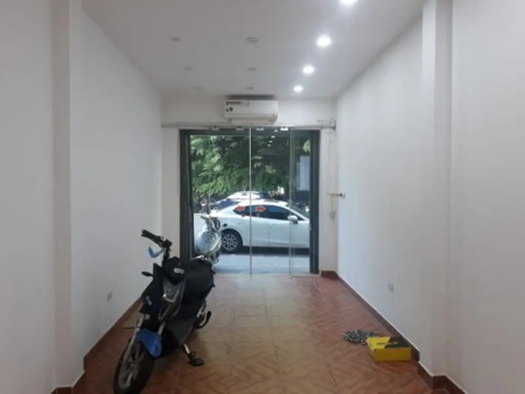 Main-Cho thuê tầng 1 phố Trần Đại Nghĩa, Ph. Bách Khoa, HBT, Hà Nội (50M2)-1