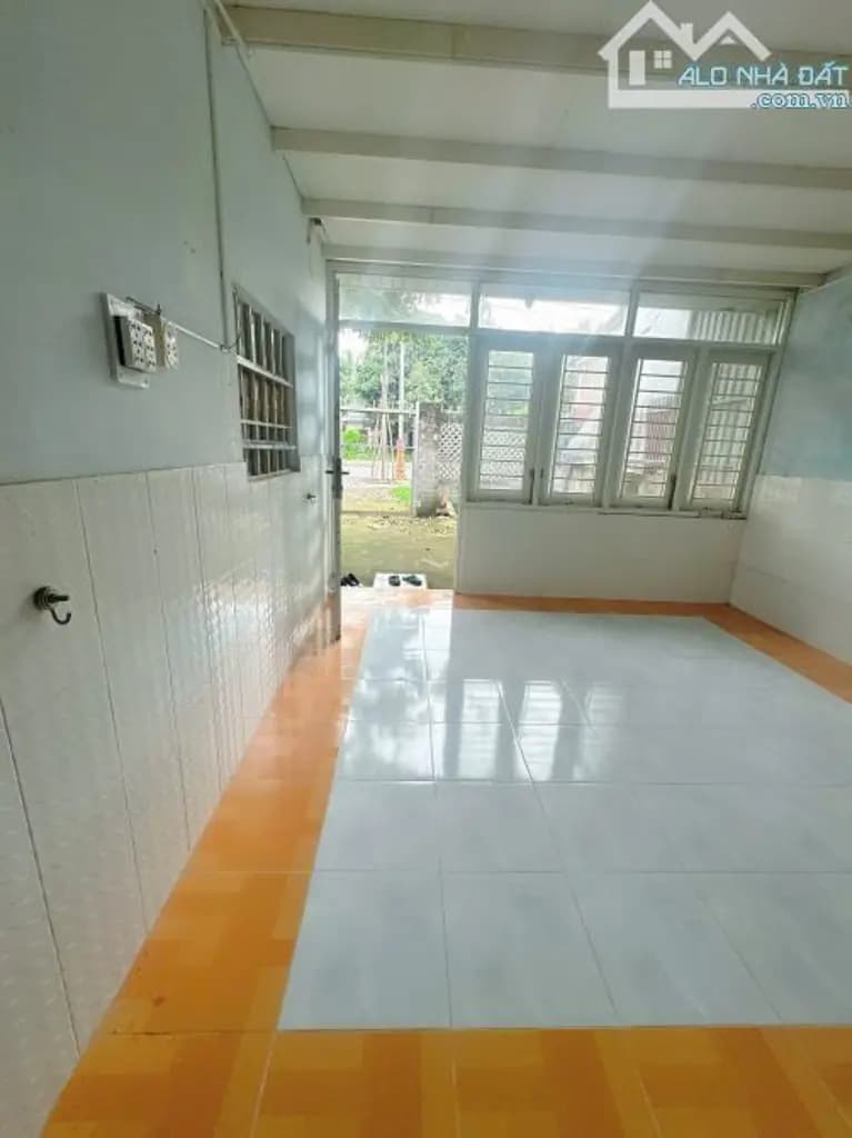 Main-Cho thuê kho 2 mặt tiền đường xe container tại TP Bến Tre-1