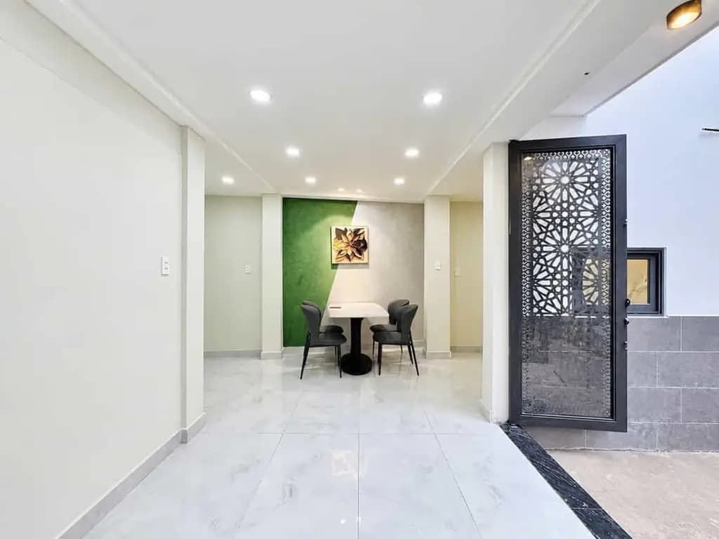 Main-SÁT MẶT TIỀN • HOÀNG HOA THÁM, PHƯỜNG GIA ĐỊNH, BÌNH THẠNH - 41/29M² - 4 TẦNG • 4PN 6WC • 5.68 TỶ-0