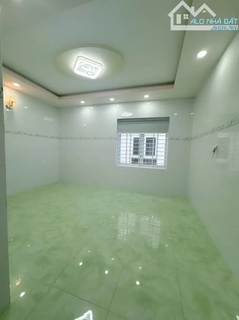 Main-Cho thuê nhà 1 trệt 3 lầu 1 sân thượng có thang máy tại khu đô thị Hưng Phú-4