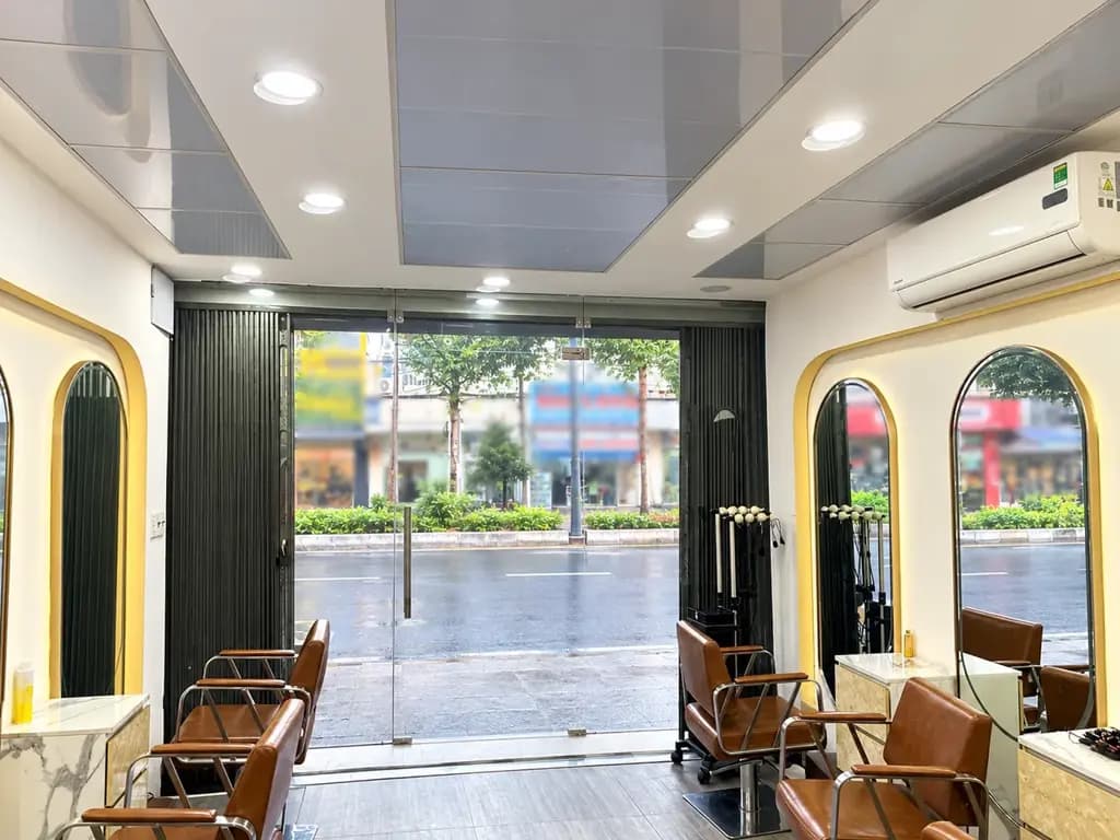 Main-Cho thuê mặt bằng Nguyễn Ái Quốc 3 Lầu 1 Trệt, 3PN, gần khúc chợ Tân phong-0