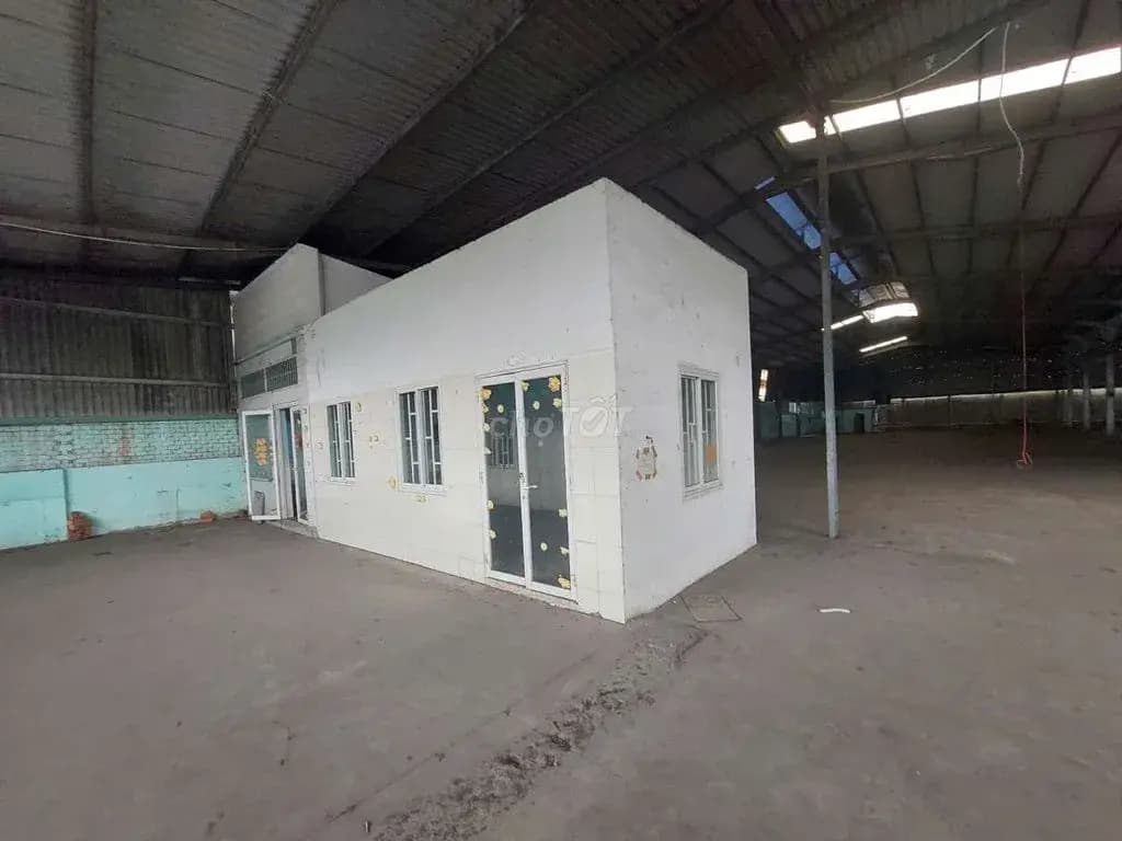 Main-Cho thuê xưởng 2000m2 và 4000m2.Pccc vách tường,Bến cát ,Bình dương-2