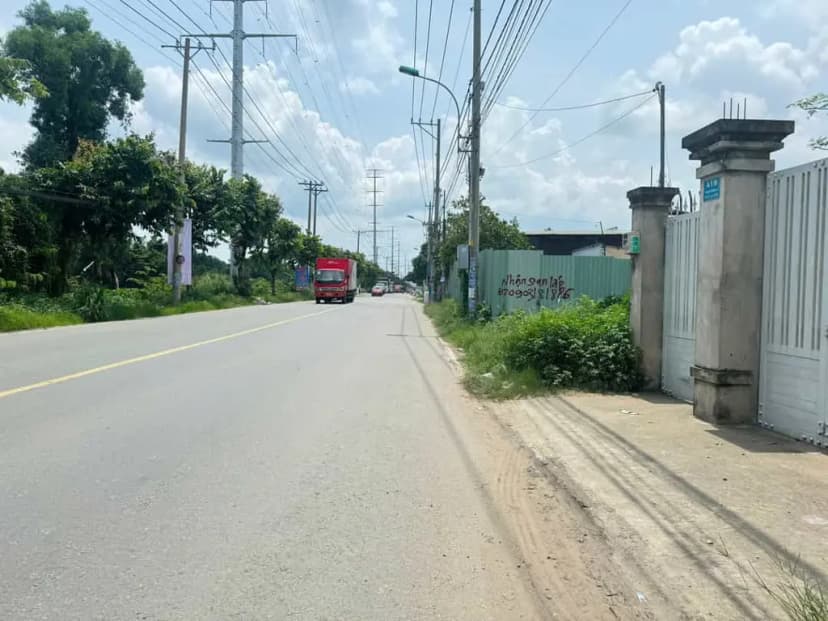 BÁN LÔ ĐẤT MẶT TIỀN 1716M2- ĐẶNG CÔNG BỈNH- LÀM KHO XƯỞNG - ĐẦU TƯ- GIÁ TỐT CHO ANH CHỊ