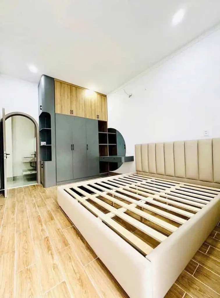 Main-Chính chủ cần bán gấp căn nhà lầu cuối đường Huỳnh Văn Nghệ nối dài DT768-4
