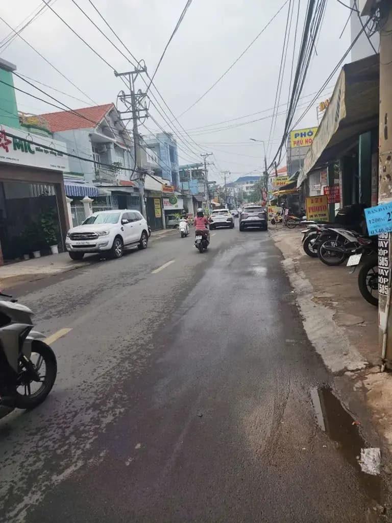Main-Cho thuê mặt bằng 1 sẹc Phạm Văn Thuận, ki-ốt kinh doanh-2