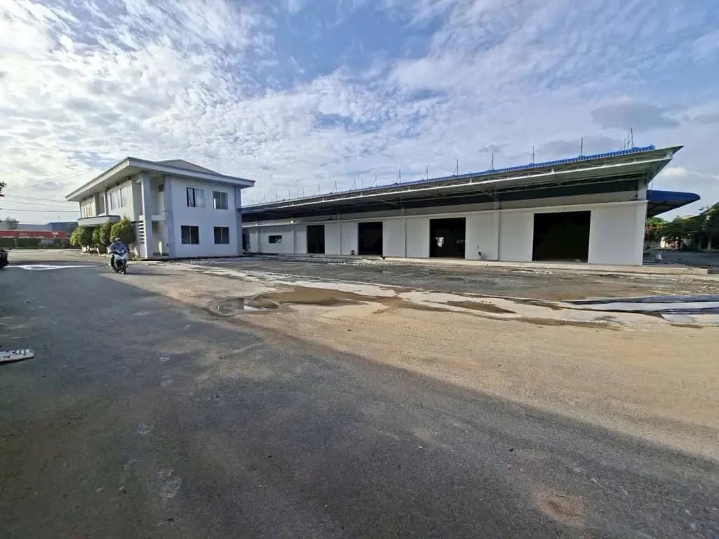 Main-Cho thuê xưởng 6.480m2 KCN Dĩ An, Bình Dương-1