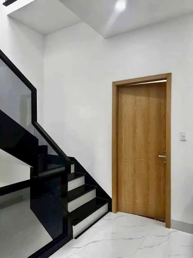 Main-Định cư ở Mỹ cần bán nhanh ngôi nhà lầu tâm huyết tặng trọn bộ nội thất-3
