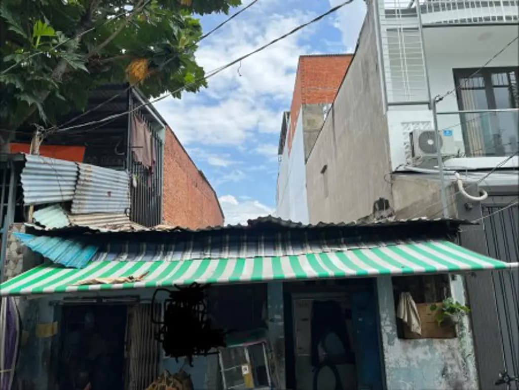 Main-Bán nhà trọ cấp 4 nối dài 02 hẻm trước, hẻm sau, đường lý thánh tông, P.phú thạnh, q.tân phú, hcm-7
