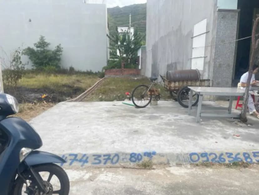 Bán thửa đất số: 1175, tờ bản đồ số: 04, địa chỉ: Lô BT-04, KDC Bàn Thành, P.An Nhơn, T.Gia Lai