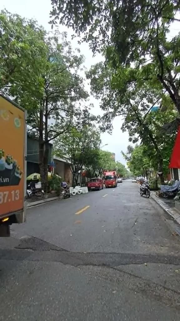 Main-BÁN ĐẤT TĐC VIỆT HƯNG 50M2 - MT 4.5M - PHÂN LÔ BÀN CỜ- Ô TÔ TRÁNH - 13.X TỶ-1
