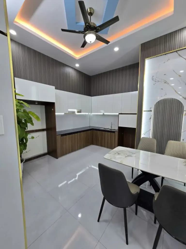 Main-Bán nhà đẹp mới xây, hẻm xe hơi thông thoáng Phùng Hưng, Q5-8