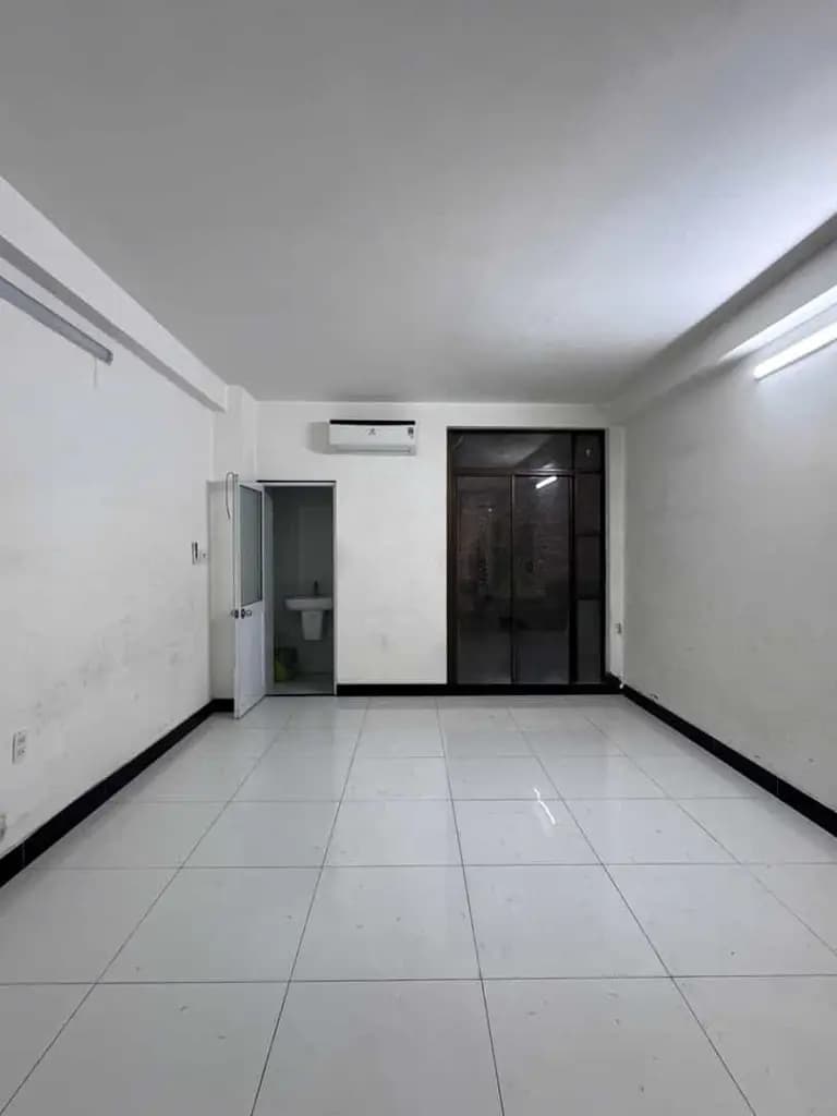Main-BÌNH THẠNH – HẺM NHỰA Ô TÔ – 4 TẦNG – SÁT KÊNH RẠCH XUYÊN TÂM – GIÁ MỚI 12,3 TỶ!-5