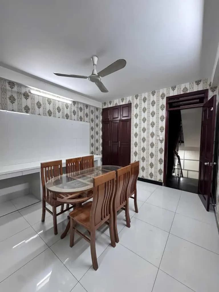 Main-BÁN NHÀ HẺM 332 PHAN VĂN TRỊ – PHƯỜNG BÌNH LỢI TRUNG – 75M² – 4 TẦNG – Ô TÔ NGỦ TRONG NHÀ – 12,3 TỶ-5