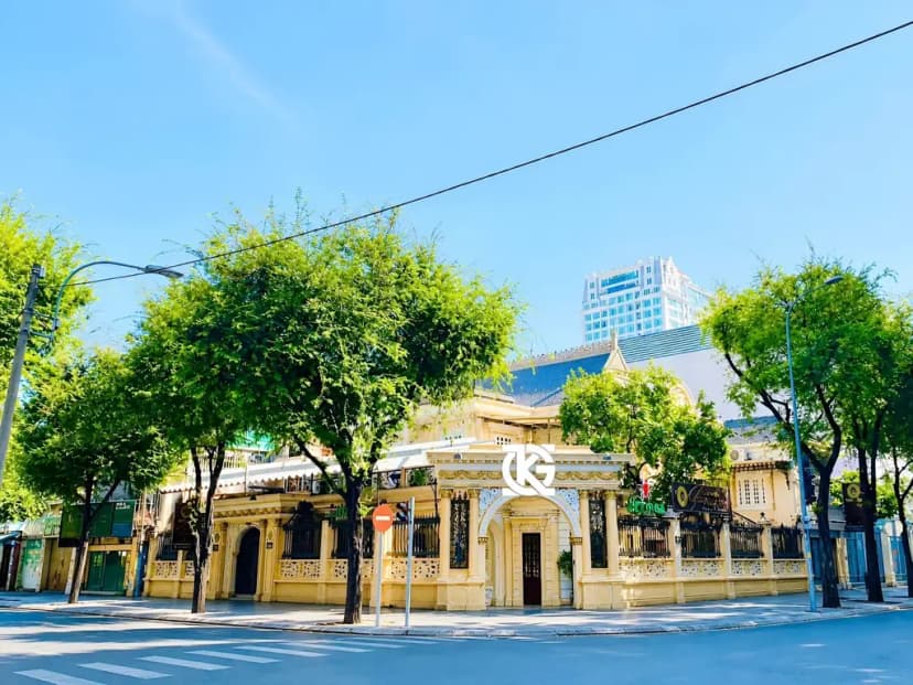 ❇️❇️ Cho Thuê Nhà GÓC 2MT: 86 Võ Văn Tần + Bà Huyện Thanh Quan - Quận 3 - 25x25m, 3 tầng