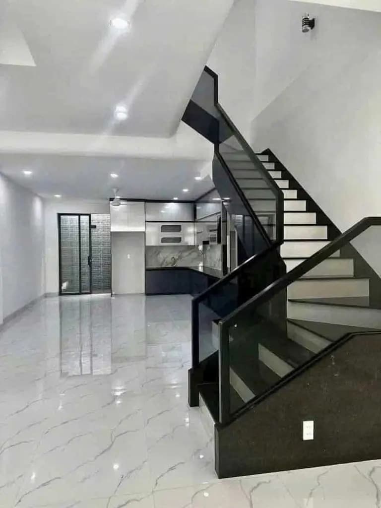 Main-Định cư ở Mỹ cần bán nhanh ngôi nhà lầu tâm huyết tặng trọn bộ nội thất-1