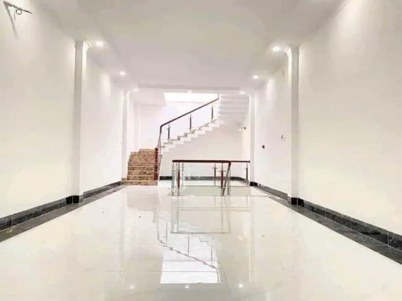Cho thuê nhà mặt tiền nguyễn văn cừ nối dài gần bệnh viện đại học y dược cần thơ
