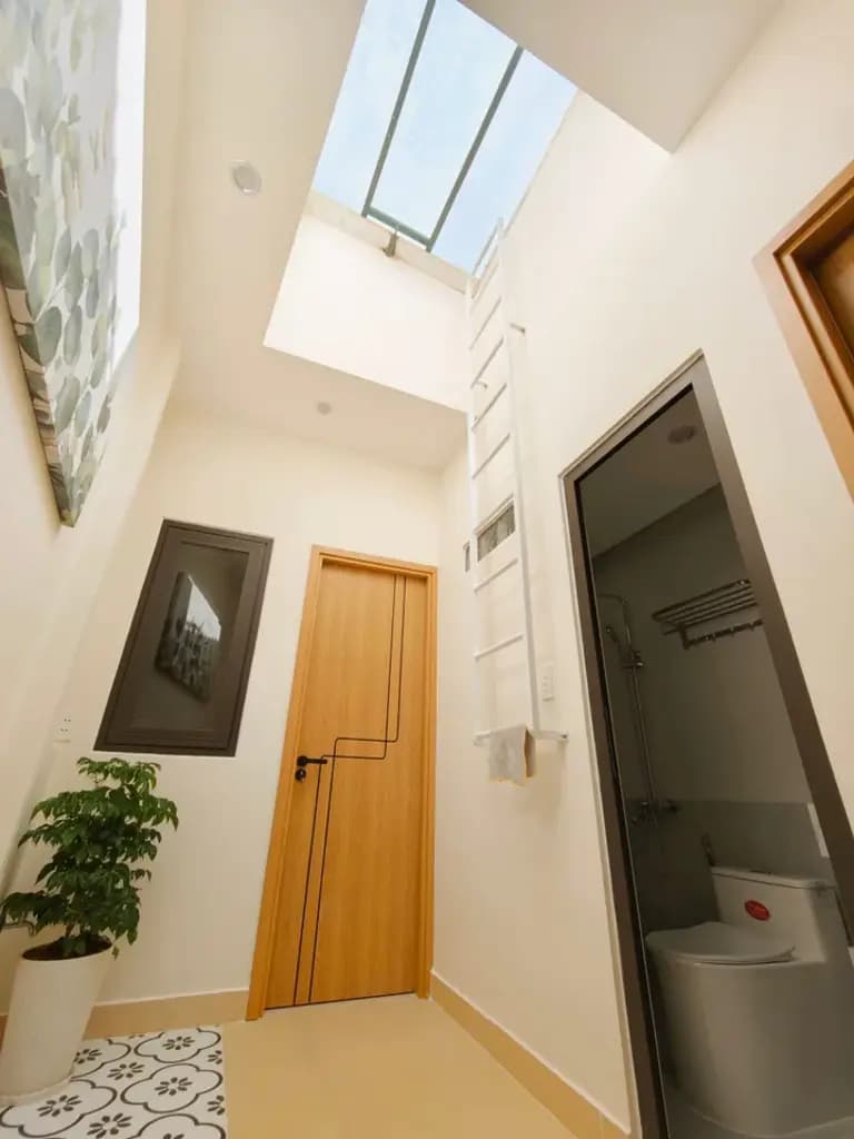 Main-NGUYỄN THƯỢNG HIỀN, 55M2, HẺM XH (LÍ THUYẾT), NỞ HẬU TÀI LỘC, 4PN (1 TRỆT), FULL NỘI THẤT CAO CẤP-4
