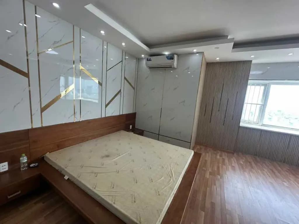 Main-Chủ Cần Bán CH Giá Yêu Thương Hùng Việt, Giá 1 Tỷ 720, DT 86,8m², 2PN2WC, Nội Thất Tặng Khi Mua, SHR-2
