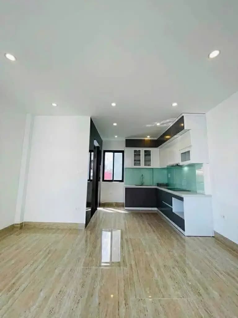 Main-Cho thuê Nhà riêng 6 tầng thang máy - giá 11 triệu tại Phường Gia Thụy Quận Long Biên Hà Nội-3
