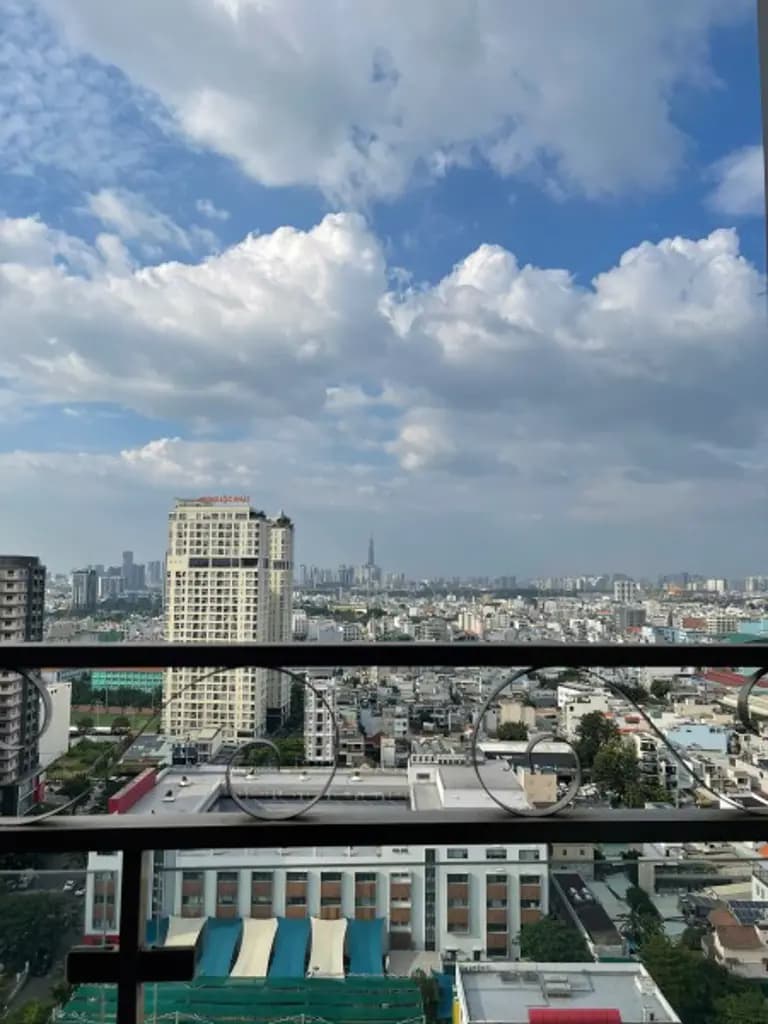 Main-Cho thuê Penthouse Docklands Nguyễn Thị Thập - View Quận 1 Đẹp Thoáng-6