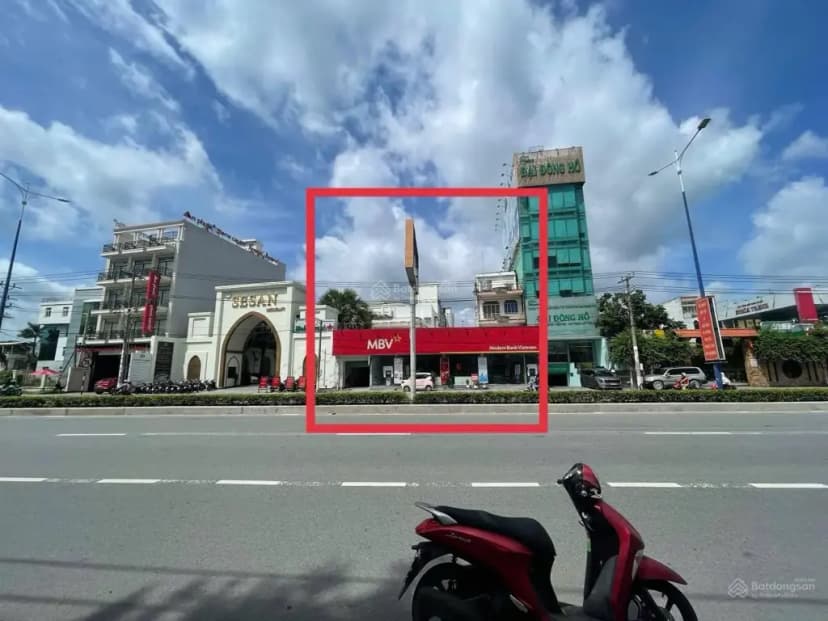 Mặt bằng QL13 MT 20M - đối diện Becamex Tower
