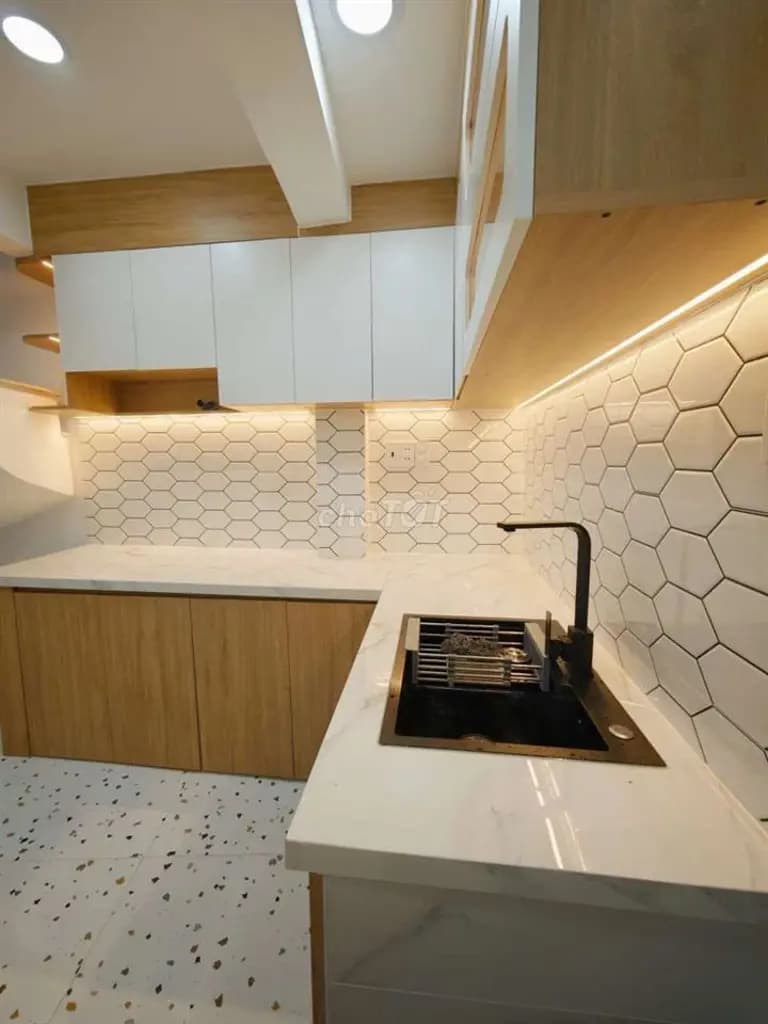 Main-NHÀ ĐẸP THỊ NGHÈ, HẺM 3GAC THÔNG HXH CÁCH 5 BƯỚC, ~30M2 x 3 TẦNG, 3PN-3