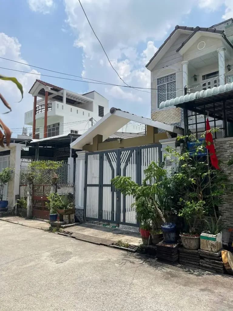🏦 BÁN NHÀ TRỆT LẦU HOÀN CÔNG LỘ Ô TÔ HẺM 57 ĐƯỜNG CMT8 - KẾ TRƯỜNG CAO ĐẲNG NGHỀ