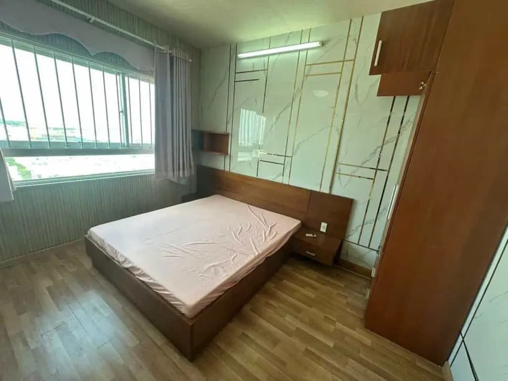 Main-Chủ Cần Bán CH Giá Yêu Thương Hùng Việt, Giá 1 Tỷ 720, DT 86,8m², 2PN2WC, Nội Thất Tặng Khi Mua, SHR-3