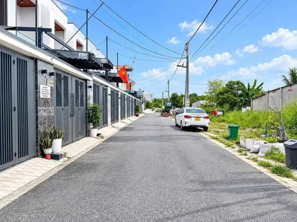 Main-Nhà 1 trệt 1 lầu, gần chợ tân mai 2, phước Tân Biên hòa, chỉ 2 tỷ 550 triệu-1