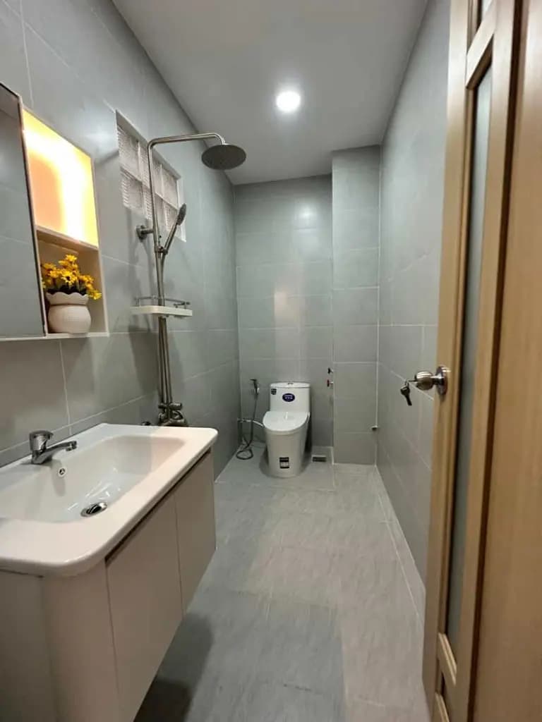 Main-BÁN NHÀ 3 TẦNG NỞ HẬU – 3PN – GẦN MẶT TIỀN NGUYỄN DUY, QUẬN 8-1