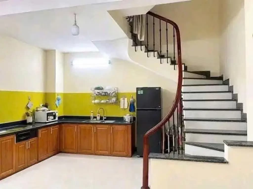 Main-Cho thuê Nhà riêng 4 tẫng x 35m2 giá 9 triệu tại Đường Bồ Đề Phường Bồ Đề Quận Long Biên Hà Nội-2