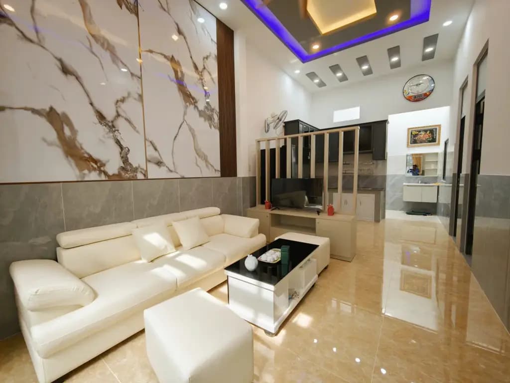 Main-PHẠM VĂN ĐỒNG, HẺM XE HƠI QUAY ĐẦU - SIÊU DIỆN TÍCH 80M2, NGANG 10M-2