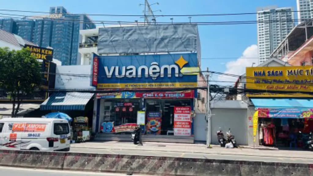 MẶT TIỀN KINH DOANH ĐƯỜNG HUỲNH TẤN PHÁT NGANG 9,5M X 24M - 300M TỚI PHÚ MỸ HƯNG