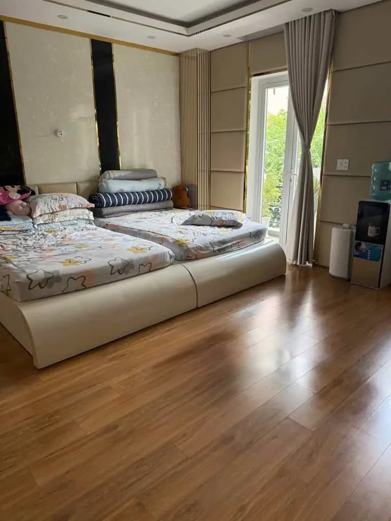 Main-Góc 2MT P.Sài Gòn - 9x10(CN:75m2)4 tầng - Gía: 33 tỷ-2
